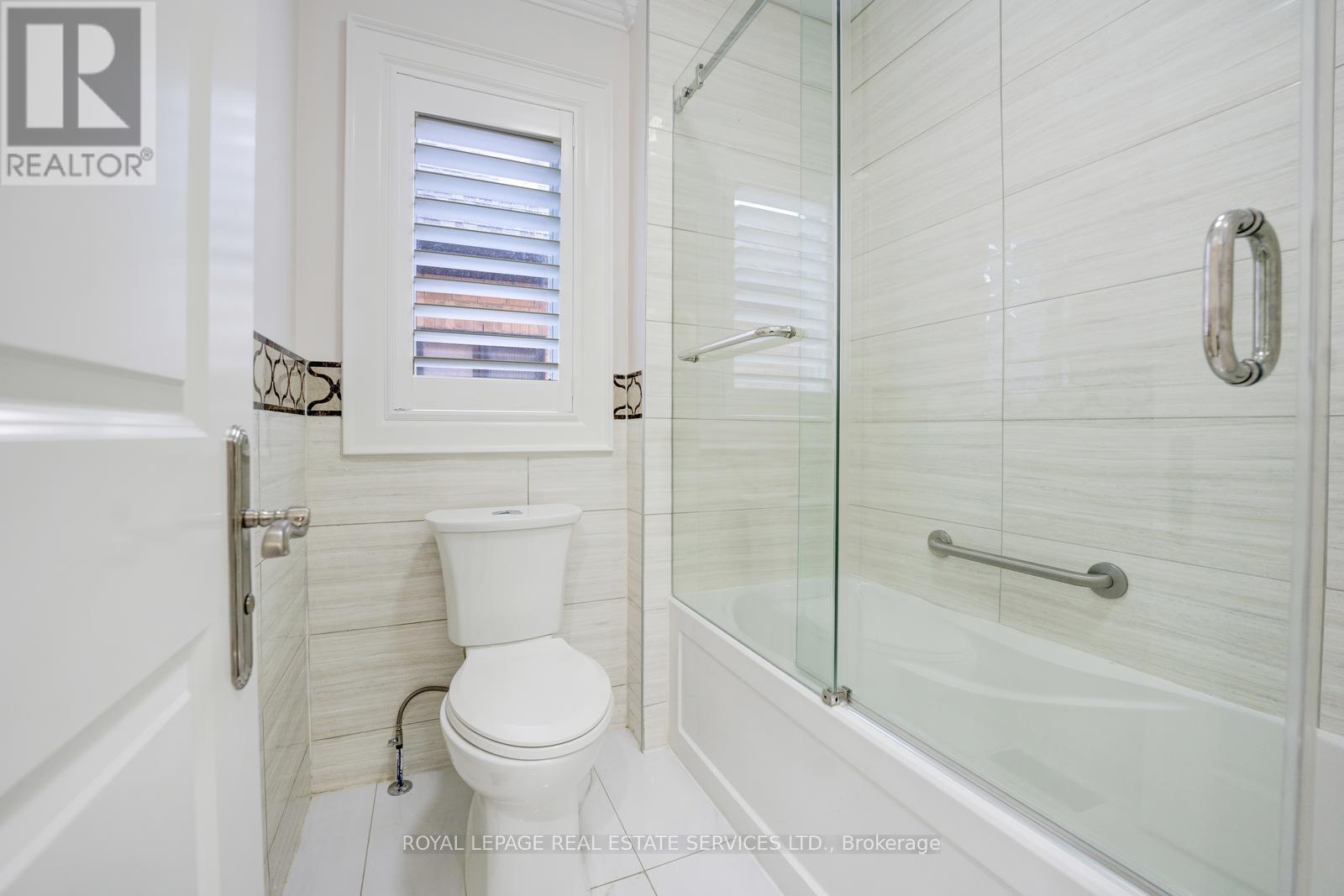 19 Irvington Crescent, Toronto, Ontario  M2N 2Z2 - Photo 31 - C12520580