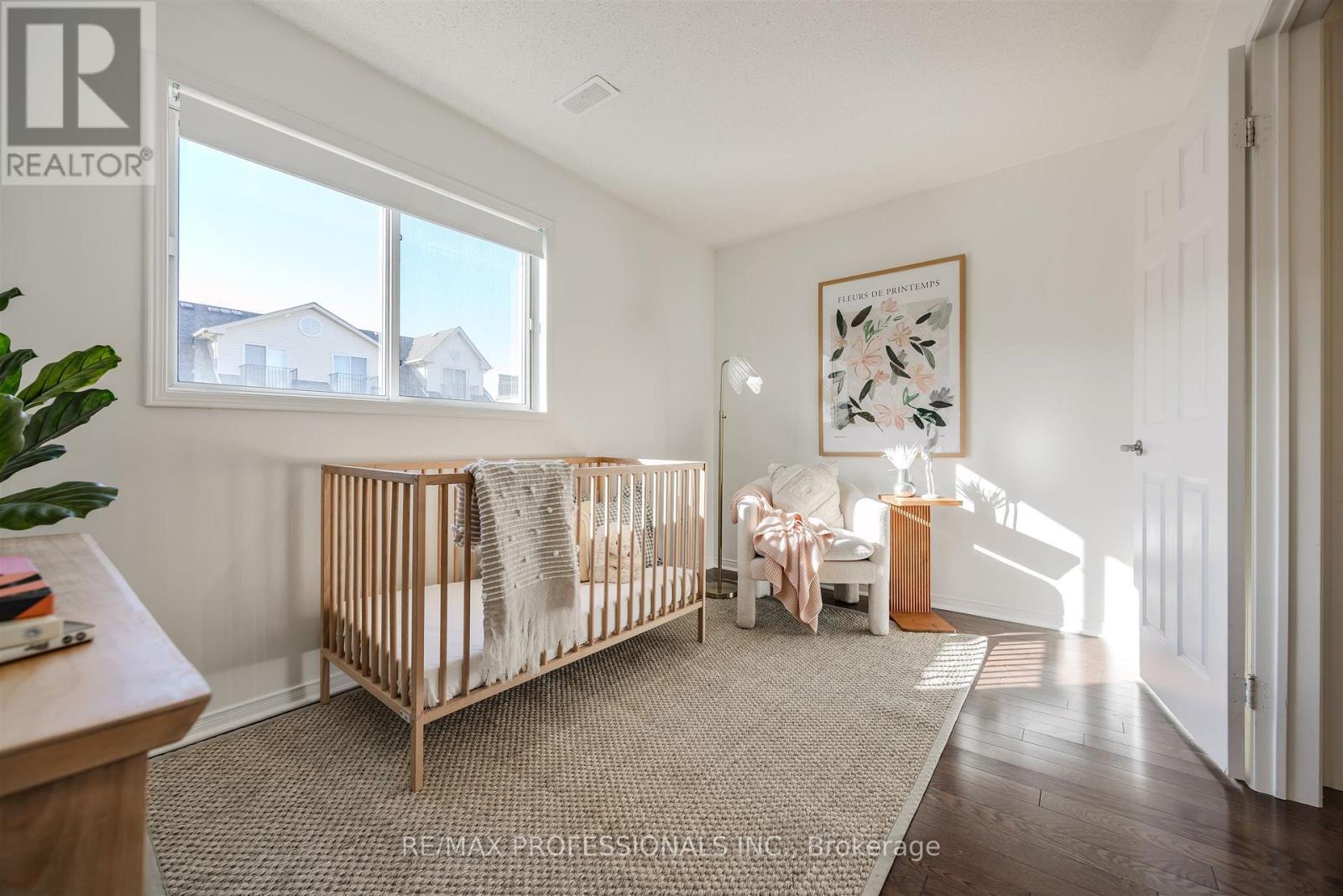 760 Rhodes Avenue, Toronto, Ontario  M4J 4X6 - Photo 17 - E12520562