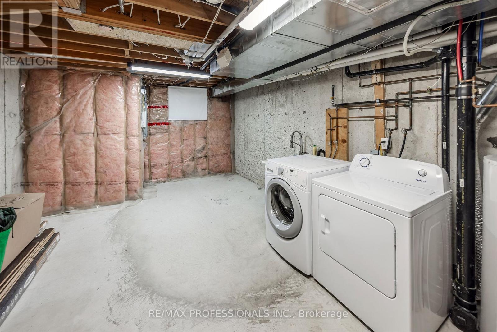 760 Rhodes Avenue, Toronto, Ontario  M4J 4X6 - Photo 28 - E12520562