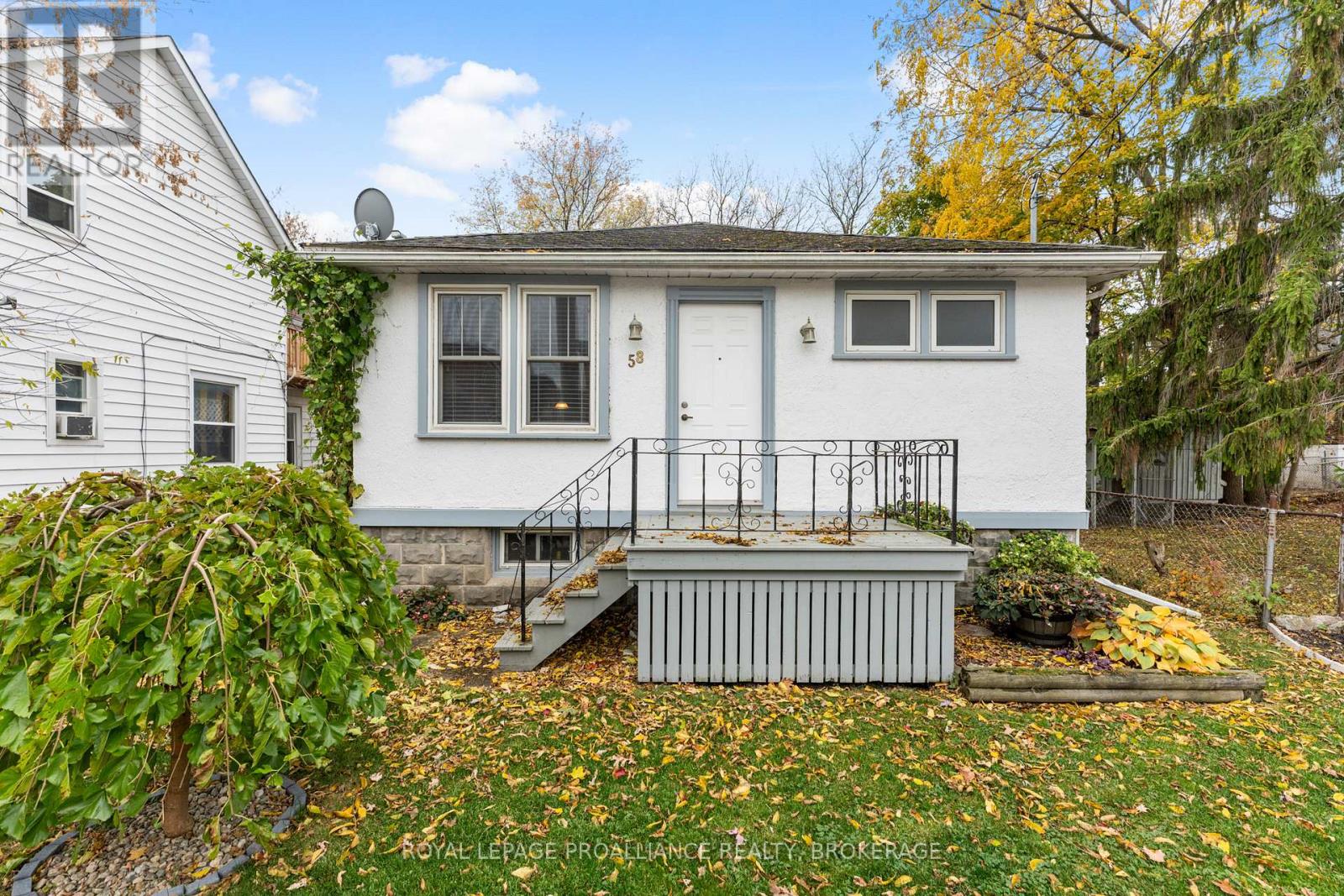 58 Stanley Street, Kingston (East Of Sir John A. Blvd), Ontario  K7K 1Y1 - Photo 1 - X12520596