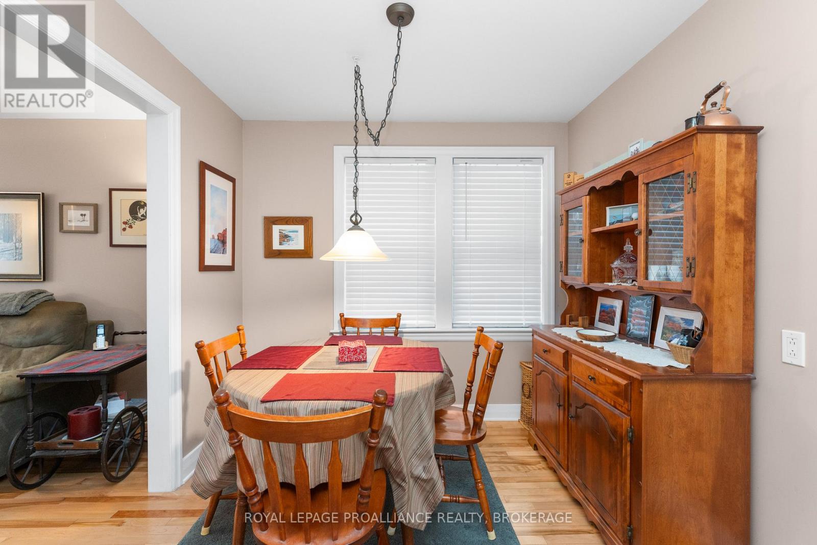 58 Stanley Street, Kingston (East Of Sir John A. Blvd), Ontario  K7K 1Y1 - Photo 10 - X12520596