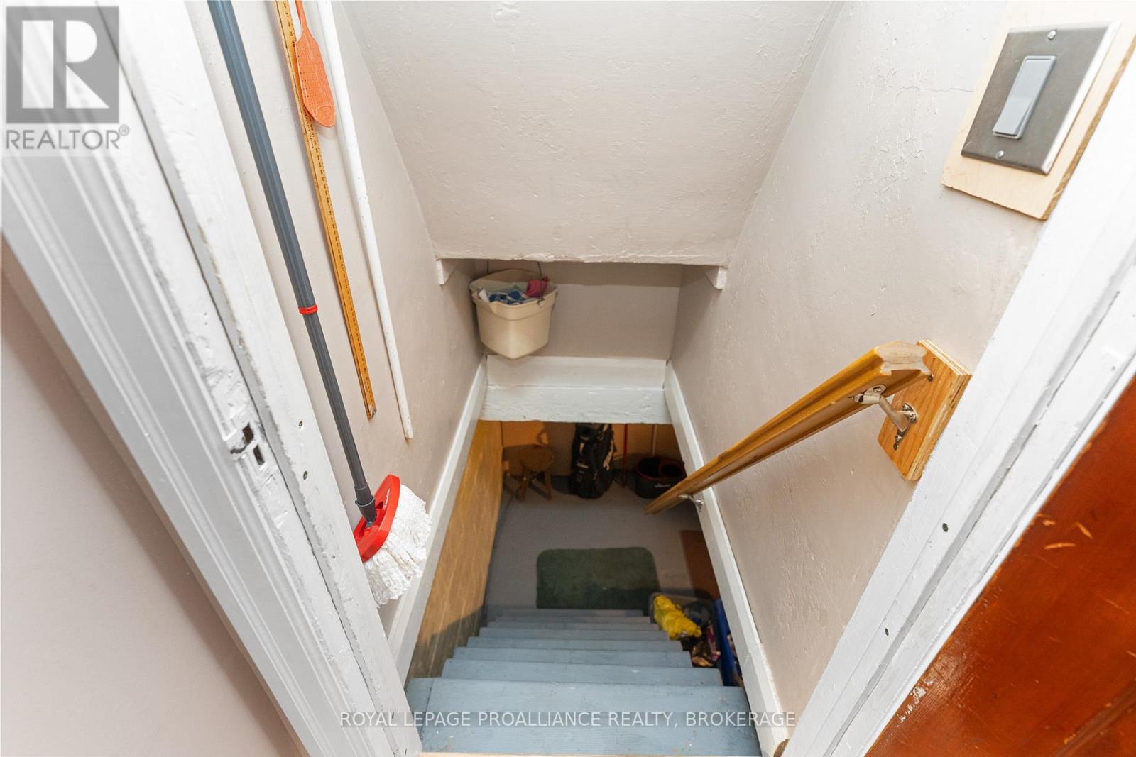 58 Stanley Street, Kingston (East Of Sir John A. Blvd), Ontario  K7K 1Y1 - Photo 29 - X12520596