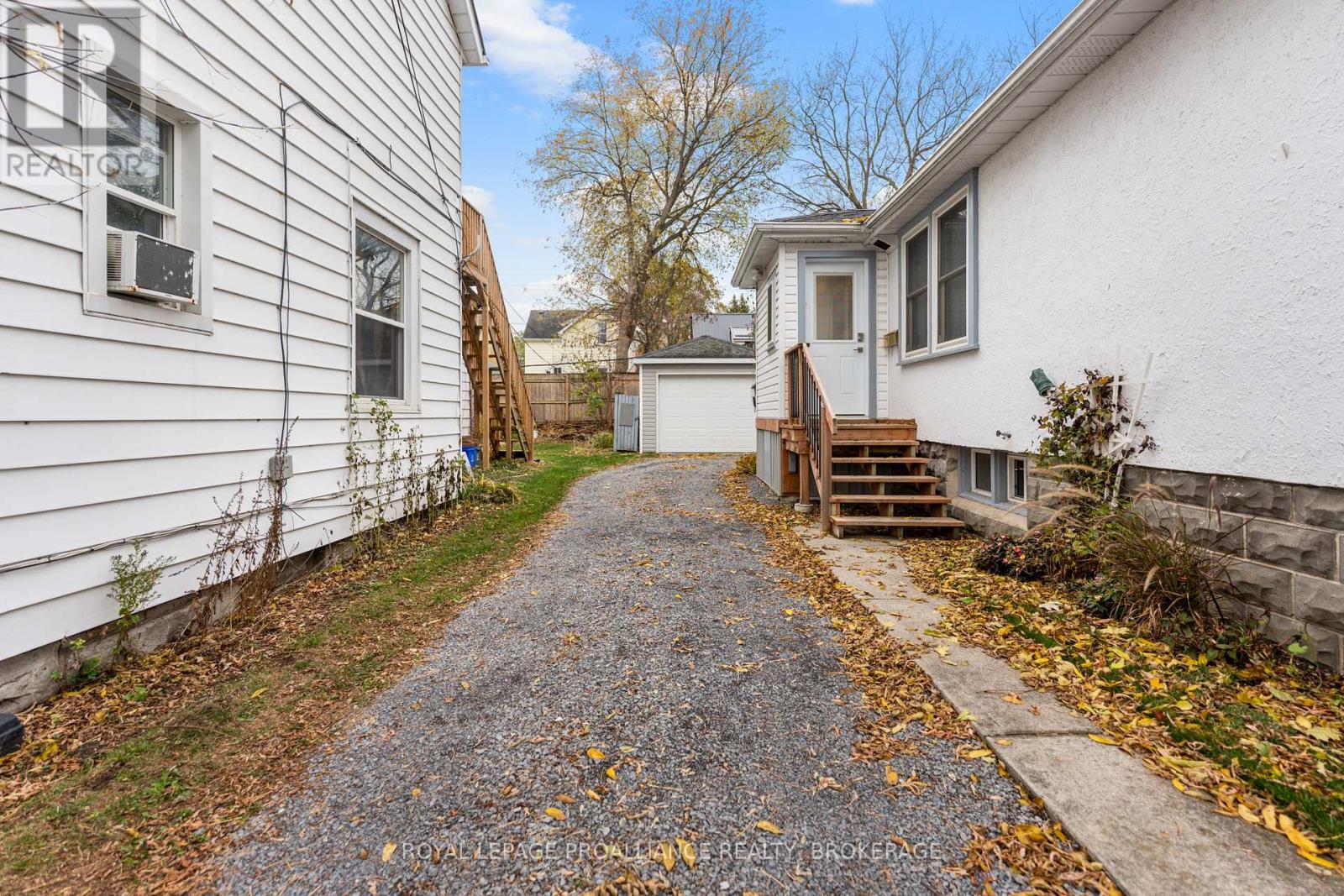 58 Stanley Street, Kingston (East Of Sir John A. Blvd), Ontario  K7K 1Y1 - Photo 36 - X12520596