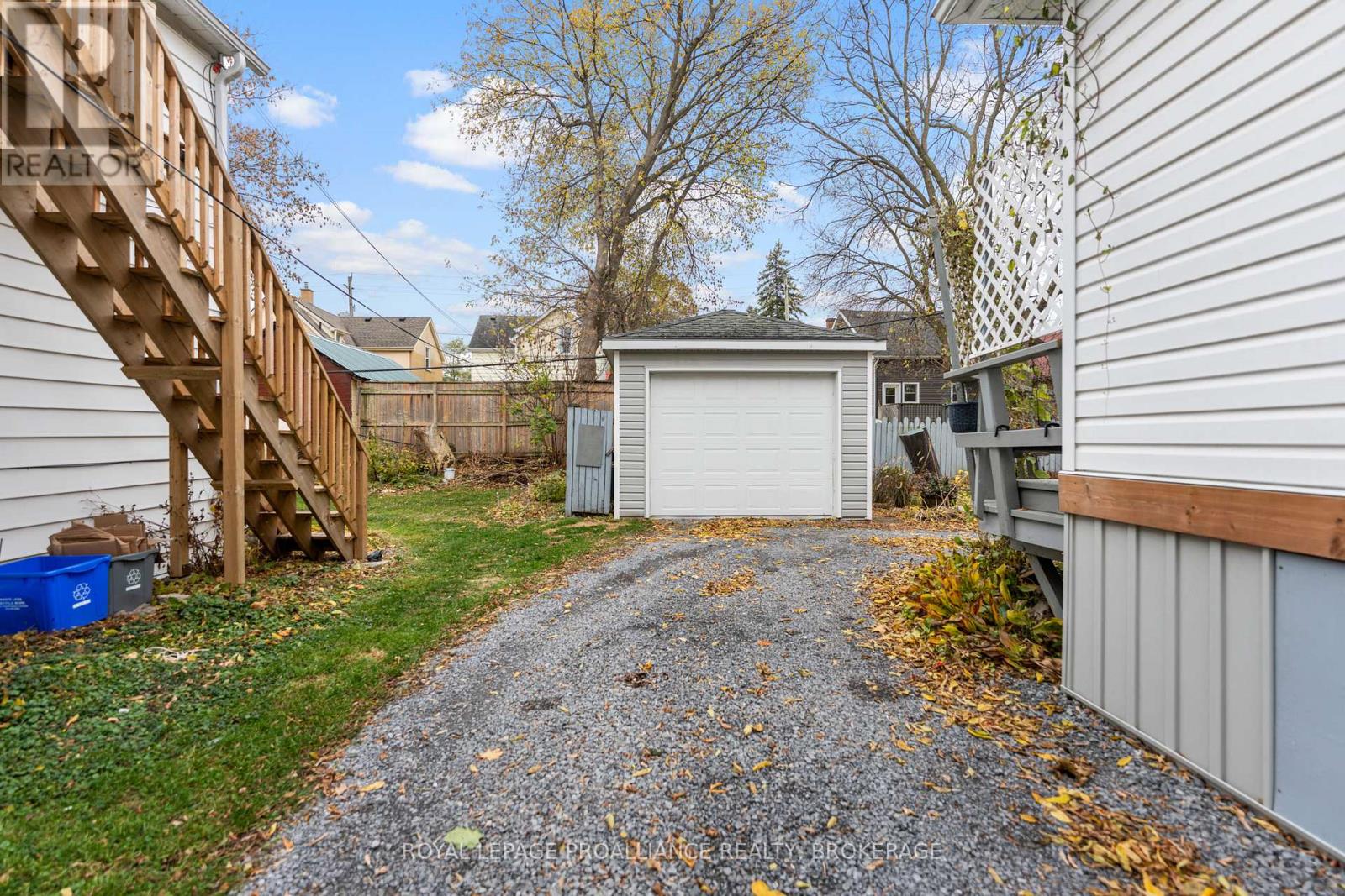 58 Stanley Street, Kingston (East Of Sir John A. Blvd), Ontario  K7K 1Y1 - Photo 38 - X12520596