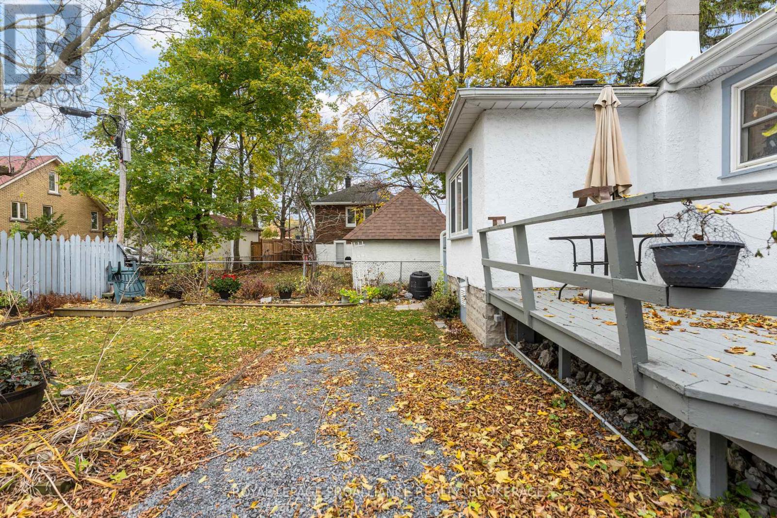 58 Stanley Street, Kingston (East Of Sir John A. Blvd), Ontario  K7K 1Y1 - Photo 39 - X12520596