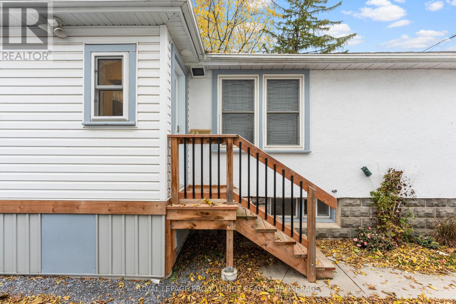 58 Stanley Street, Kingston (East Of Sir John A. Blvd), Ontario  K7K 1Y1 - Photo 46 - X12520596