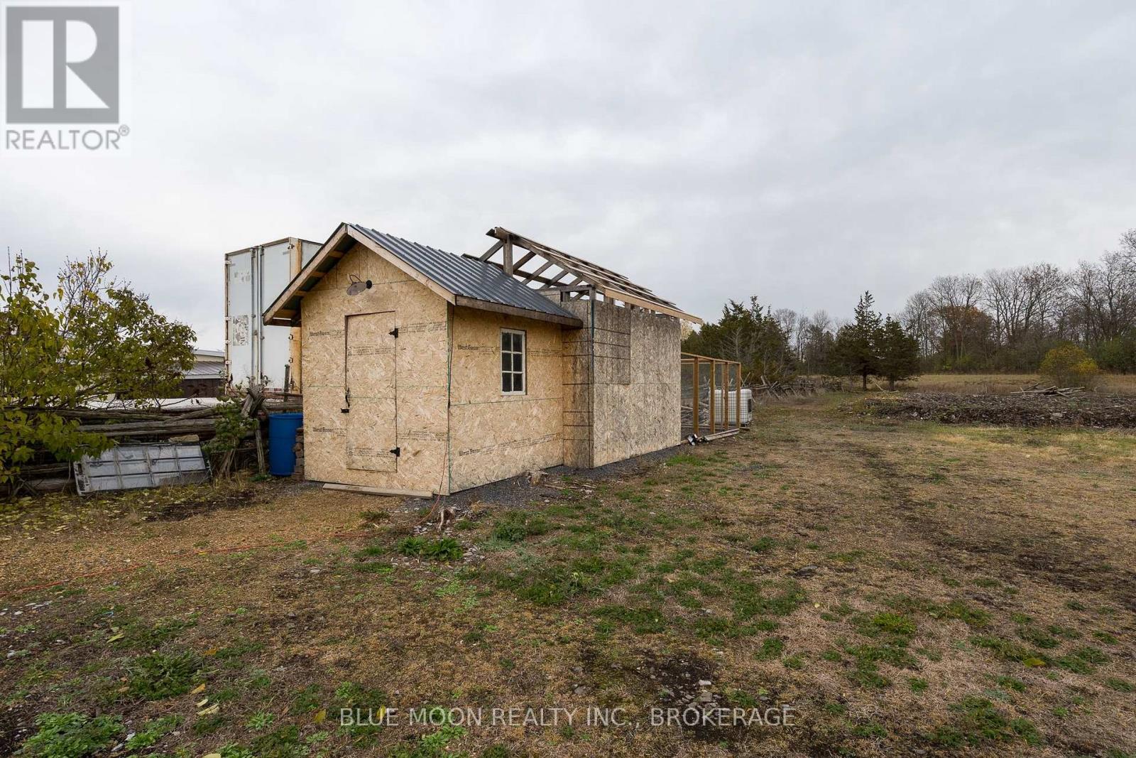 601 Millhaven Road, Loyalist (Lennox And Addington - South), Ontario  K0H 2H0 - Photo 35 - X12520684