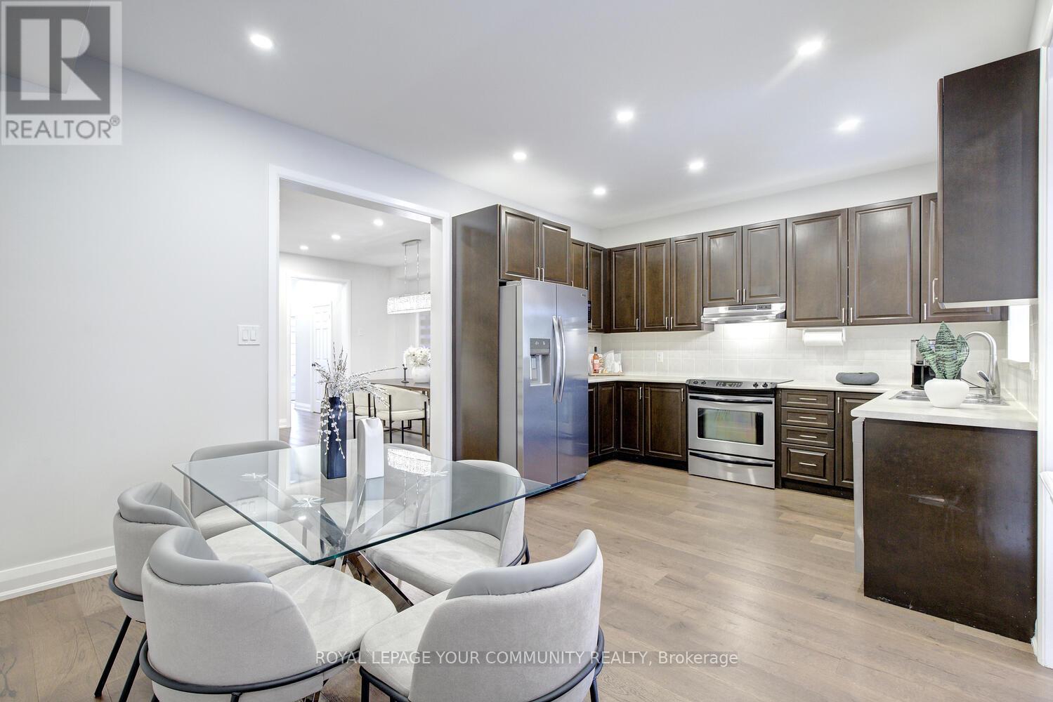 4 Alex Black Street, Vaughan, Ontario  L6A 0V5 - Photo 12 - N12520564