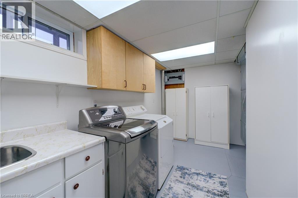 19 Melbourne Crescent, Brantford, Ontario N3S 7G2 - Photo 38 - 40772697