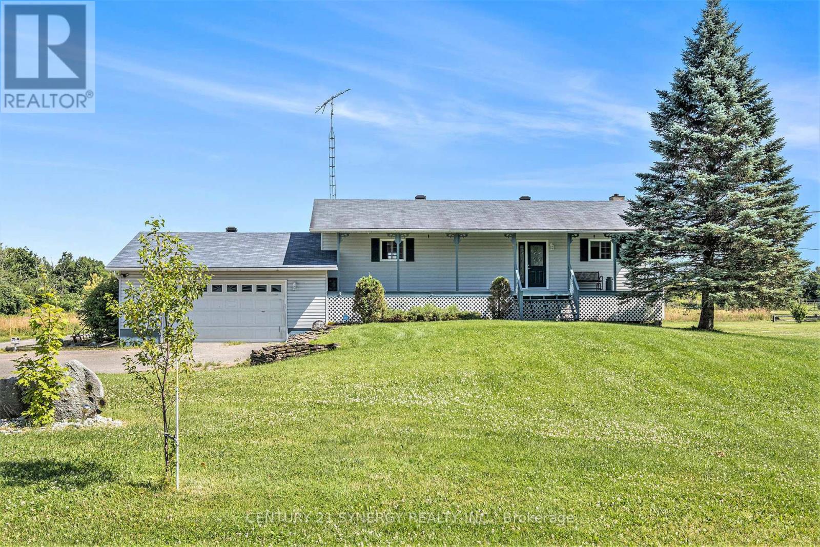 887 MACPHERSON ROAD, Montague, Ontario