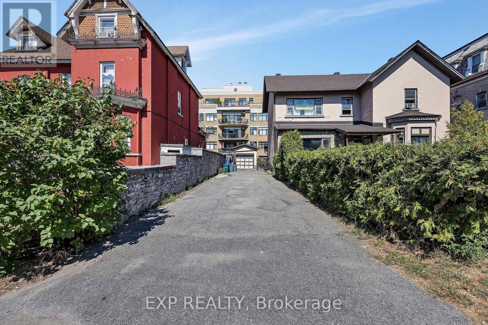 171 Daly Avenue, Ottawa, Ontario  K1N 6E8 - Photo 2 - X12520678