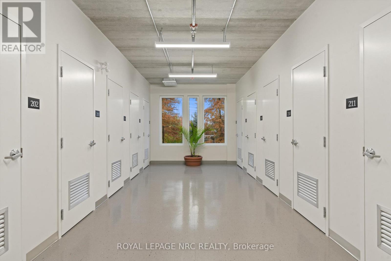 202 - 105 Vansickle Road, St. Catharines, Ontario  L2S 0G4 - Photo 18 - X12520632