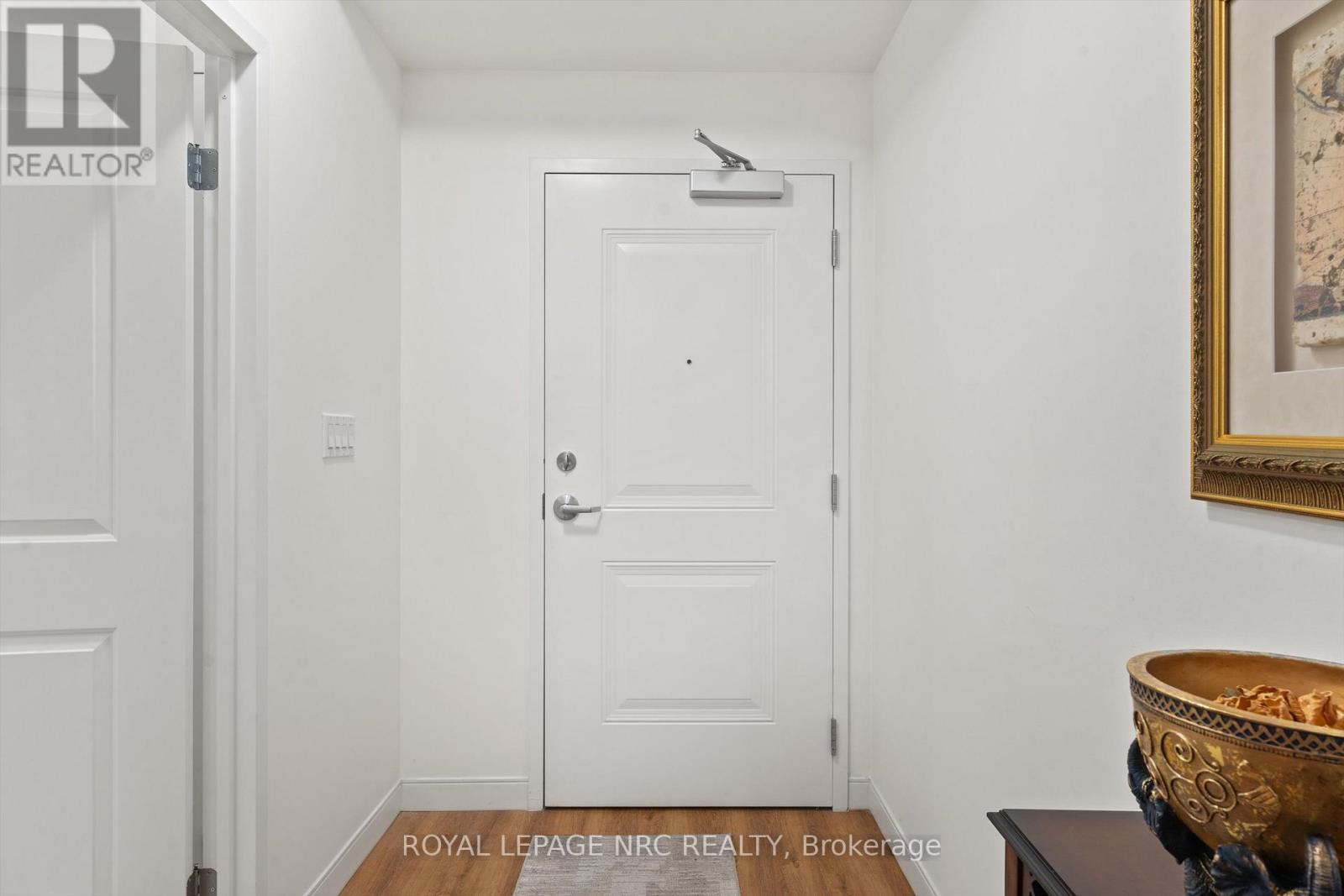 202 - 105 Vansickle Road, St. Catharines, Ontario  L2S 0G4 - Photo 21 - X12520632