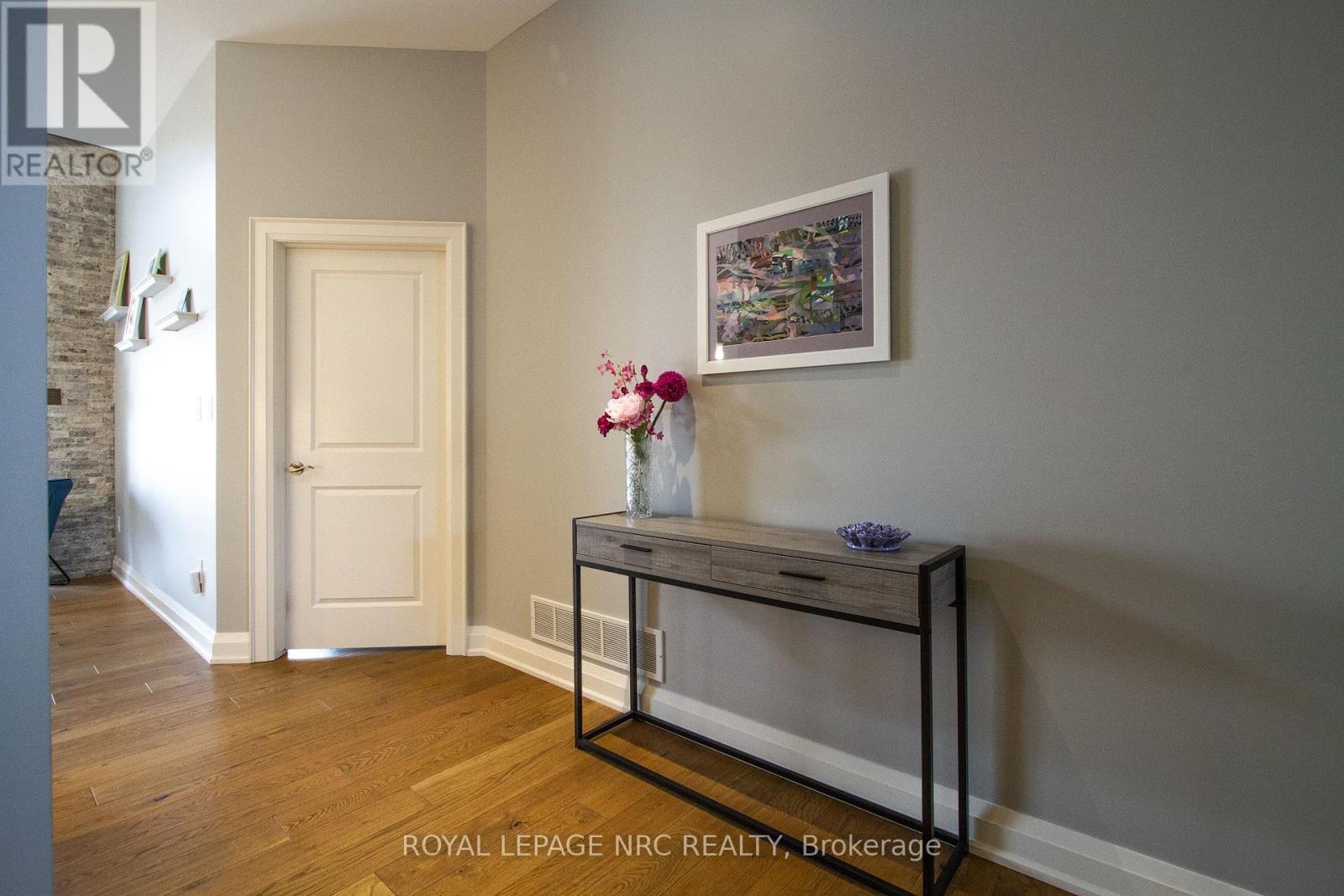 62 - 3232 Montrose Road, Niagara Falls, Ontario  L2H 0E8 - Photo 12 - X12520704