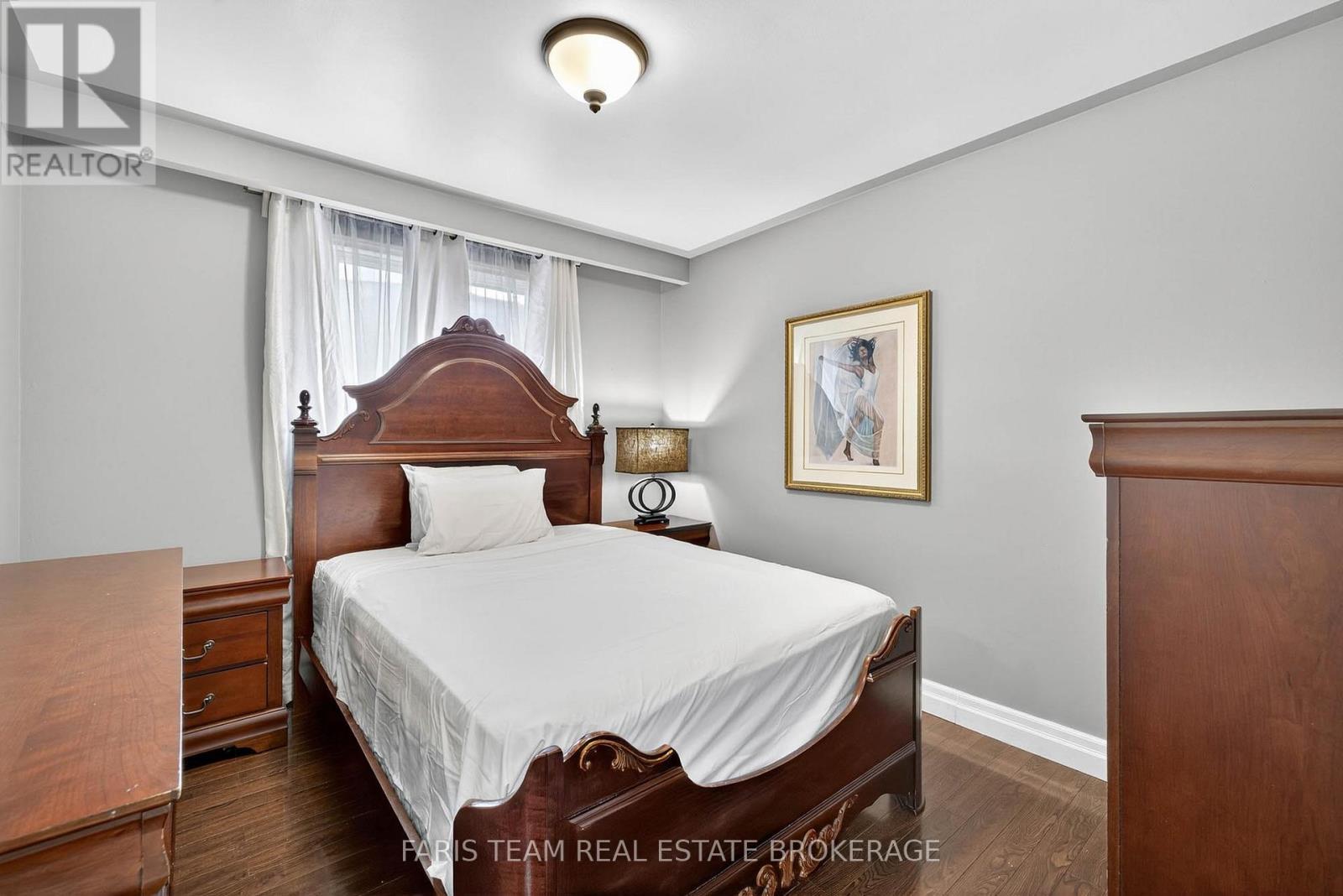 38 Collingdale Road, Toronto, Ontario  M9V 3R1 - Photo 16 - W12520538