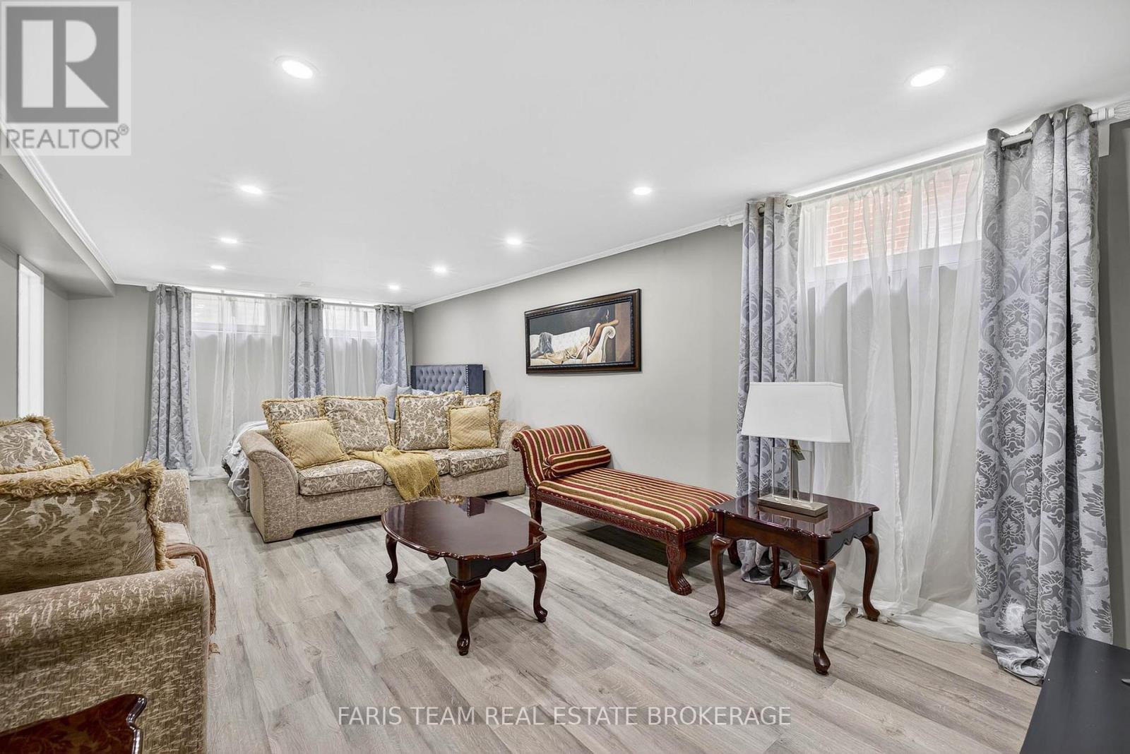 38 Collingdale Road, Toronto, Ontario  M9V 3R1 - Photo 31 - W12520538