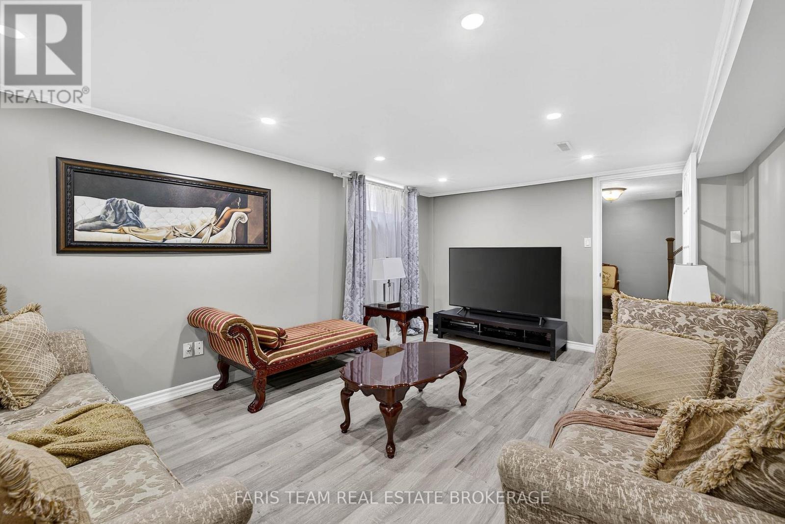 38 Collingdale Road, Toronto, Ontario  M9V 3R1 - Photo 33 - W12520538