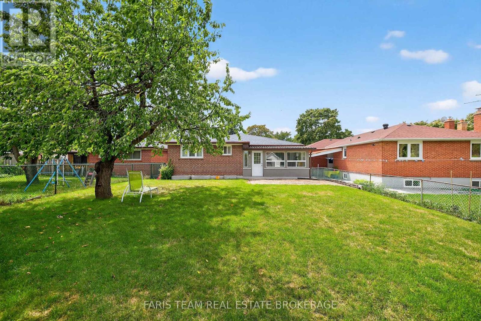 38 Collingdale Road, Toronto, Ontario  M9V 3R1 - Photo 41 - W12520538