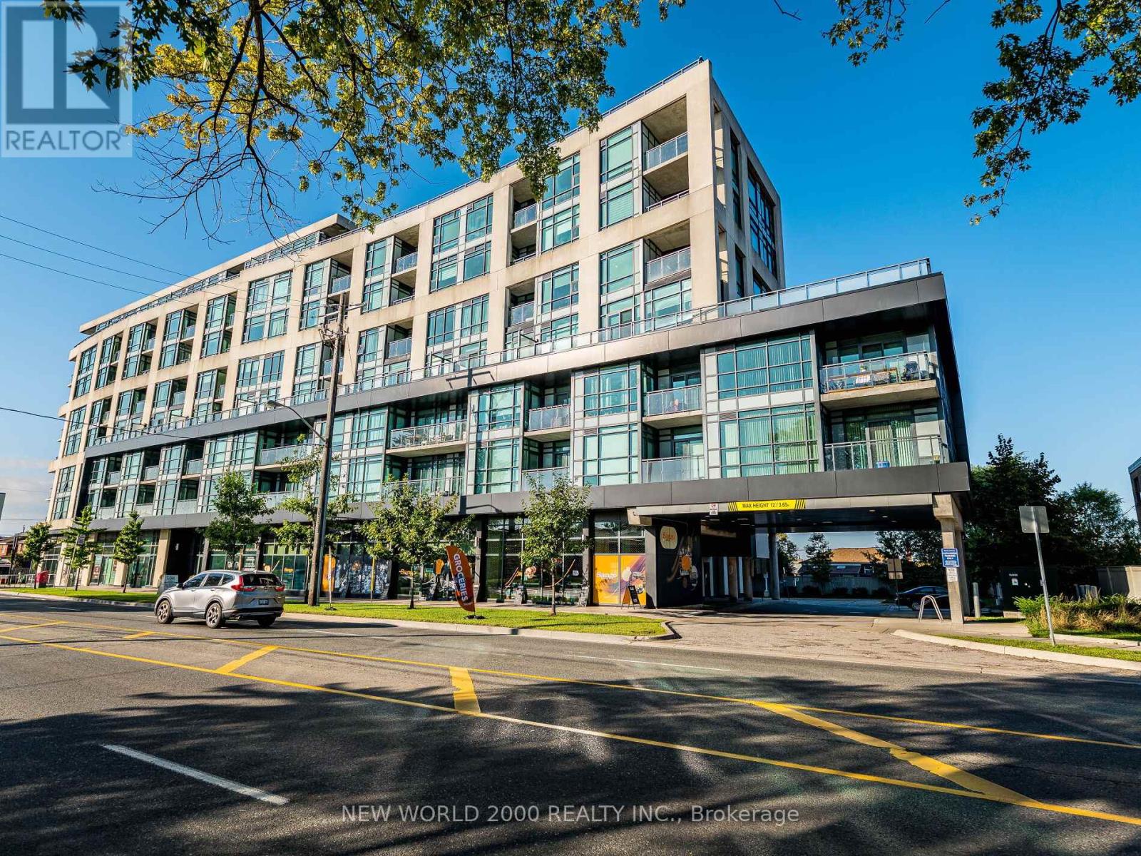 216 - 2522 KEELE STREET, Toronto, Ontario