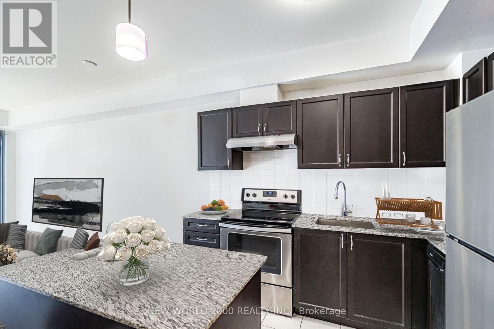 216 - 2522 Keele Street, Toronto, Ontario  M6L 0A2 - Photo 8 - W12520584