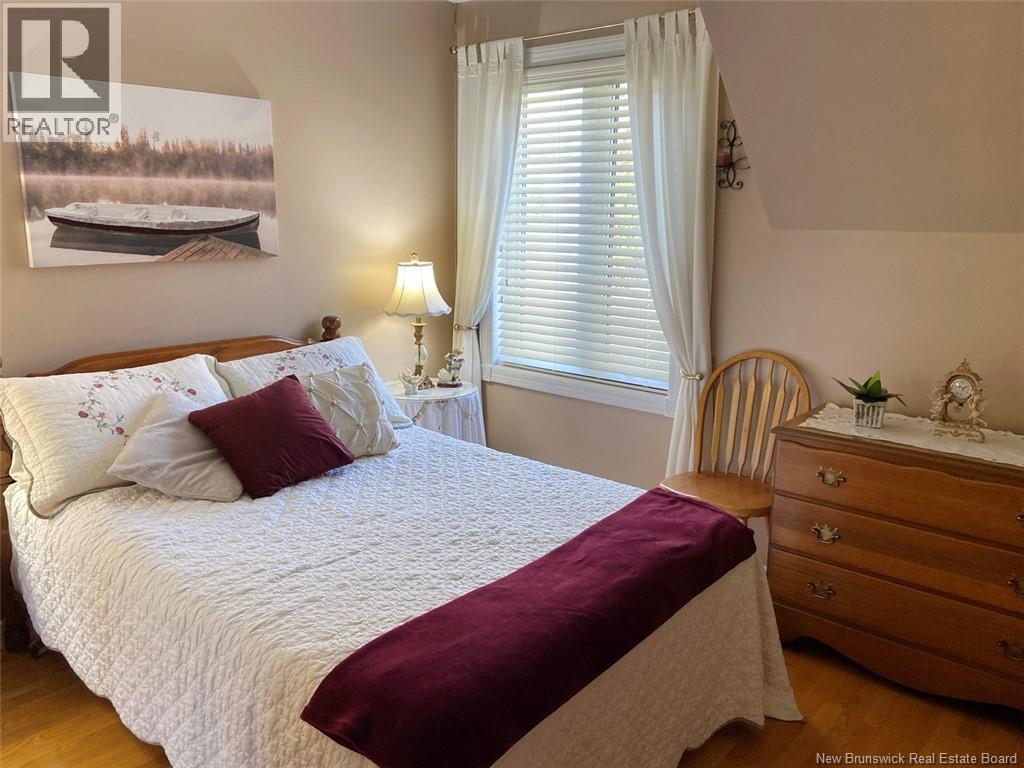 20 I Du Bourg Avenue, Edmundston, New Brunswick  E3V 4C5 - Photo 12 - NB129730