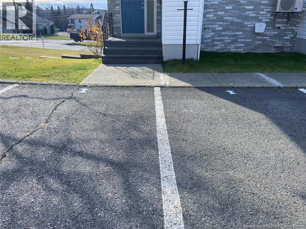 20 I Du Bourg Avenue, Edmundston, New Brunswick  E3V 4C5 - Photo 18 - NB129730