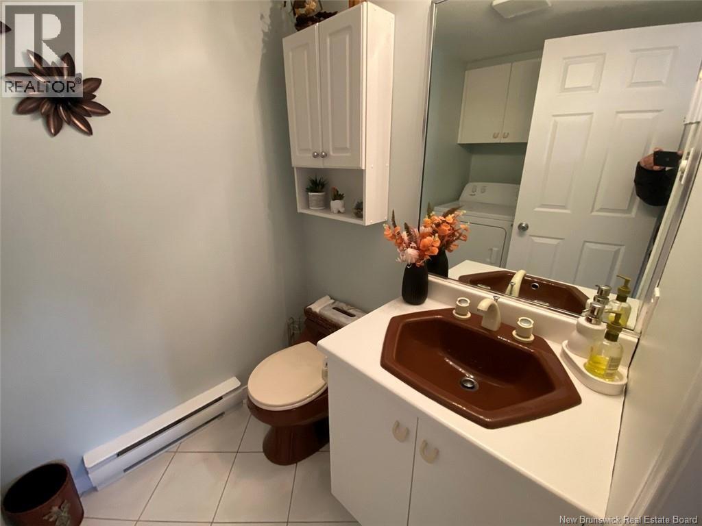 20 I Du Bourg Avenue, Edmundston, New Brunswick  E3V 4C5 - Photo 7 - NB129730