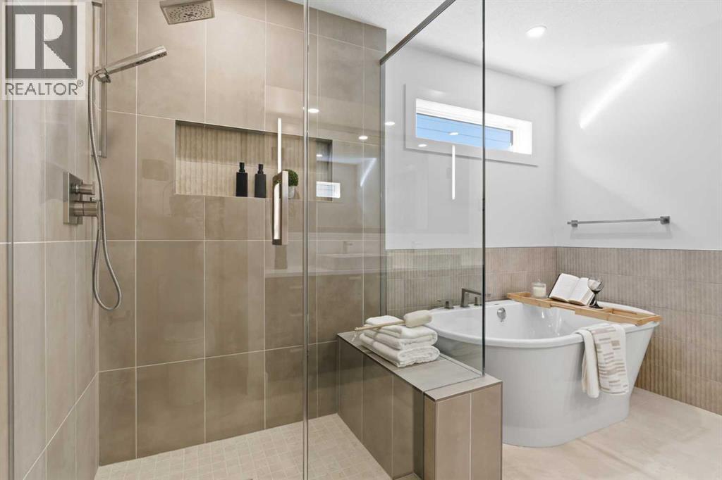 11 Rowmont Gardens Nw, Calgary, Alberta  T3L 0M1 - Photo 30 - A2268052