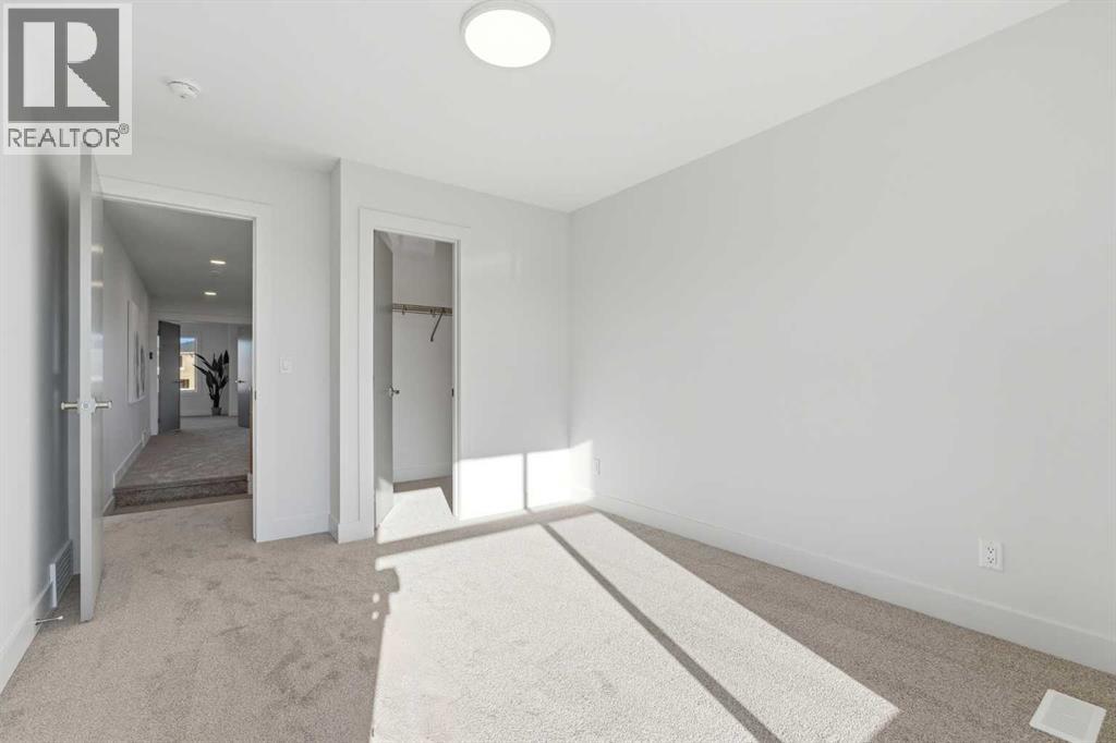 11 Rowmont Gardens Nw, Calgary, Alberta  T3L 0M1 - Photo 35 - A2268052