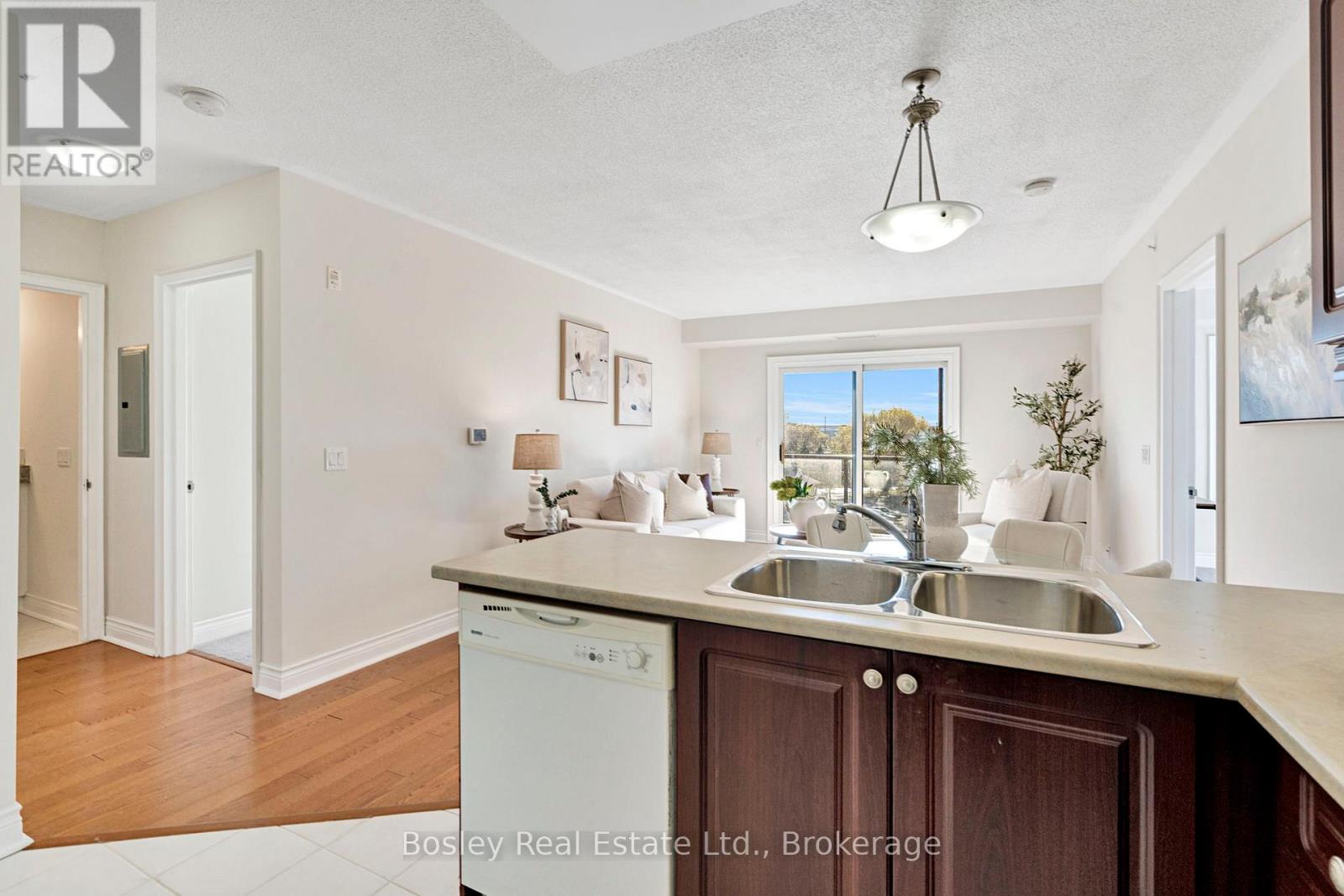 411 - 91 Raglan Street, Collingwood, Ontario L9Y 3B3 - Photo 11 - S12520646