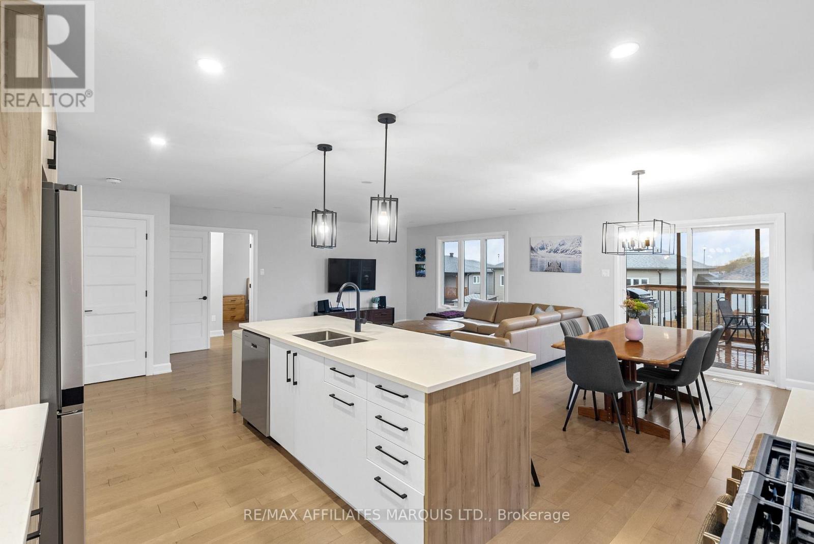 2341 Crewson Court, Cornwall, Ontario  K6H 0H9 - Photo 13 - X12507690