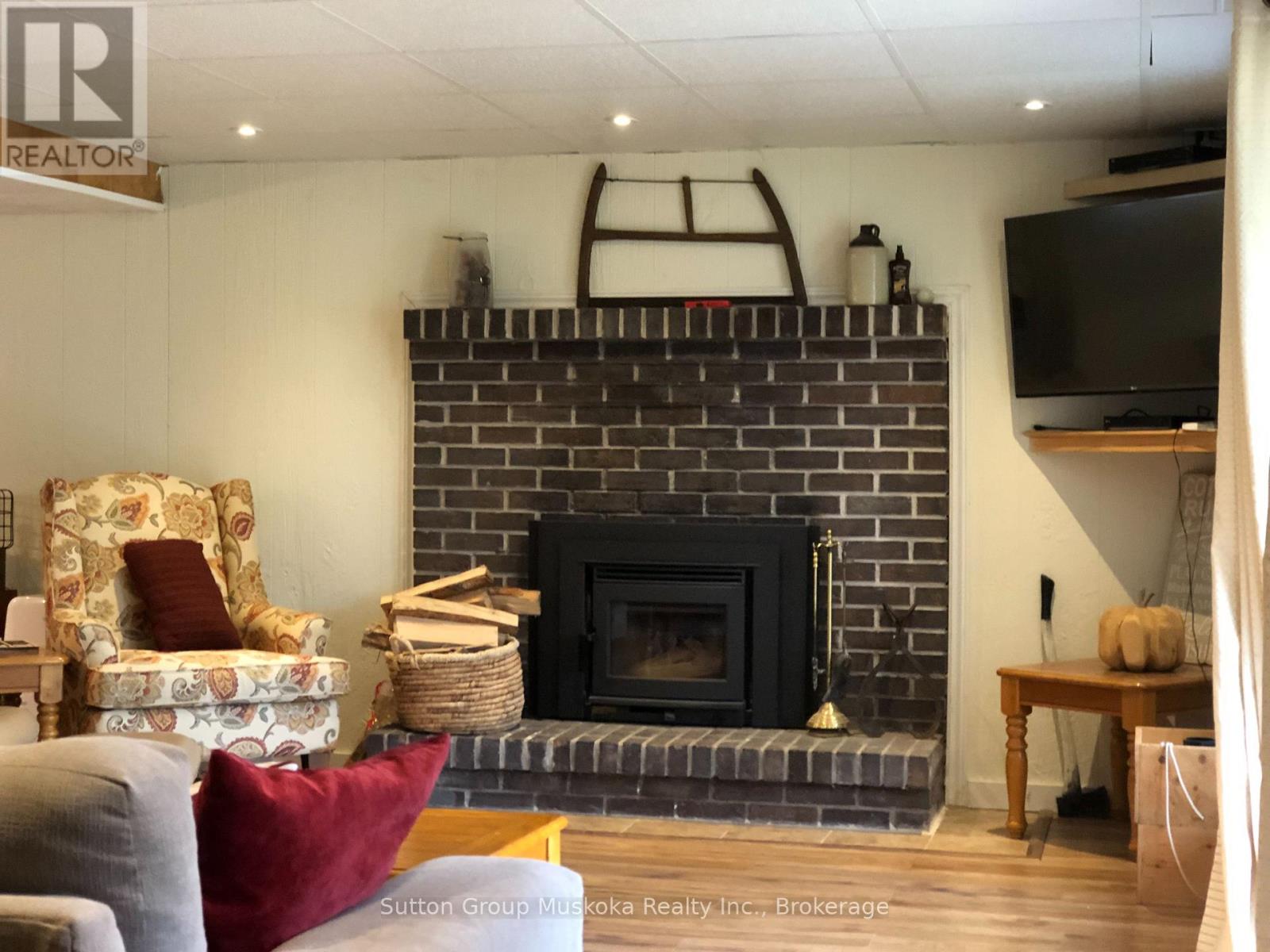 562 And 568 East Waseosa Lake Road, Huntsville, Ontario  P1H 2J4 - Photo 33 - X12520602