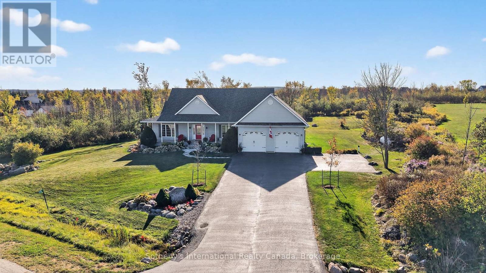 108 Ridgecrest Lane, Meaford, Ontario N0H 2P0 - Photo 3 - X12520628