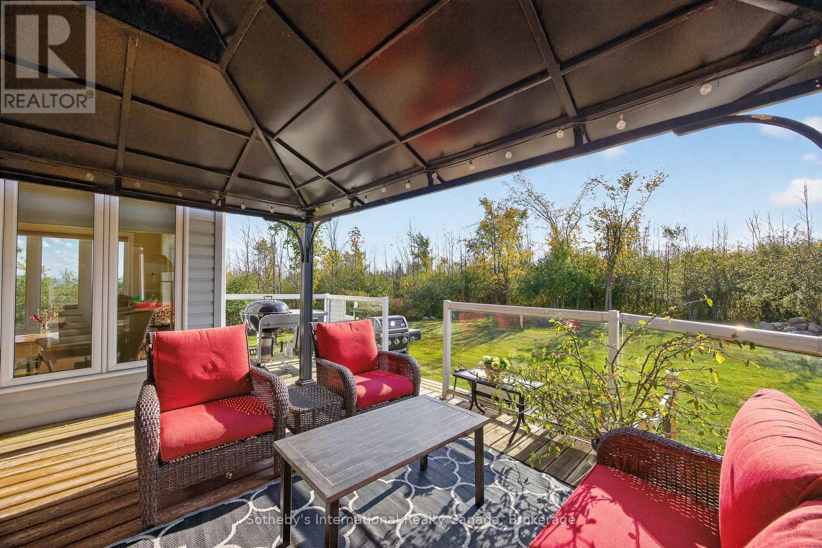 108 Ridgecrest Lane, Meaford, Ontario N0H 2P0 - Photo 43 - X12520628