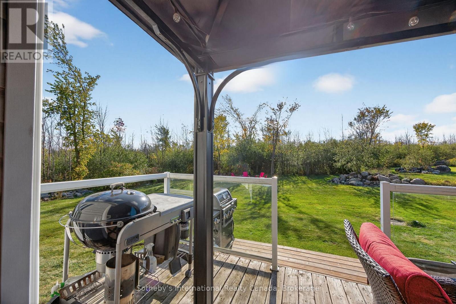 108 Ridgecrest Lane, Meaford, Ontario N0H 2P0 - Photo 44 - X12520628