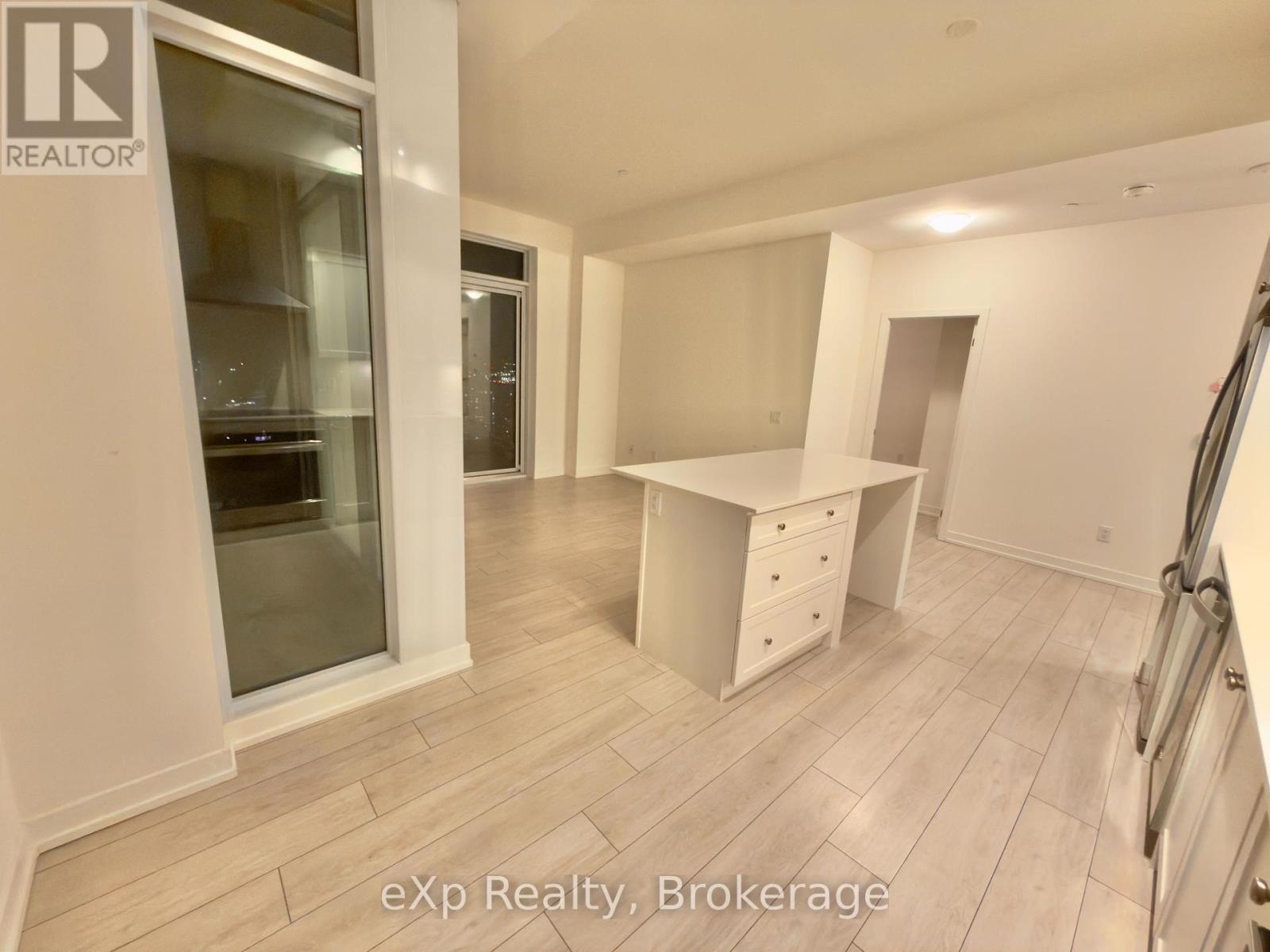 2502 - 55 Duke Street W, Kitchener, Ontario N2H 0C9 - Photo 9 - X12520694