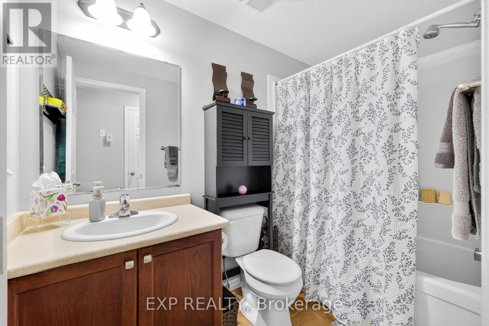 6a - 230 Jessica Crescent, Kitchener, Ontario  N2R 0C5 - Photo 13 - X12520542