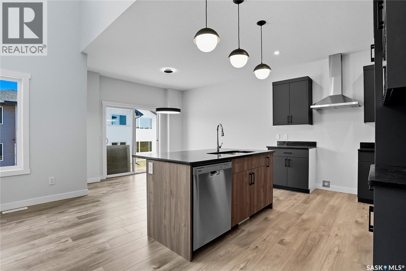 907 Traeger Manor, Saskatoon, Saskatchewan  S7V 1V8 - Photo 5 - SK023616