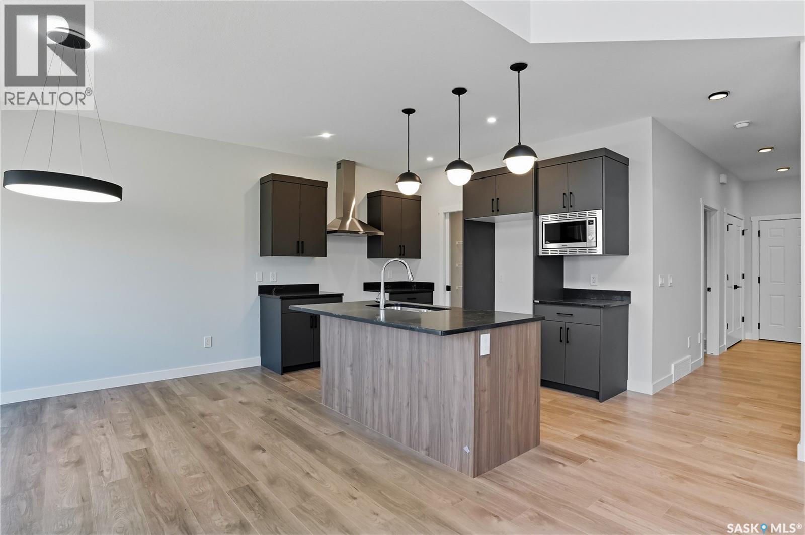 907 Traeger Manor, Saskatoon, Saskatchewan  S7V 1V8 - Photo 7 - SK023616