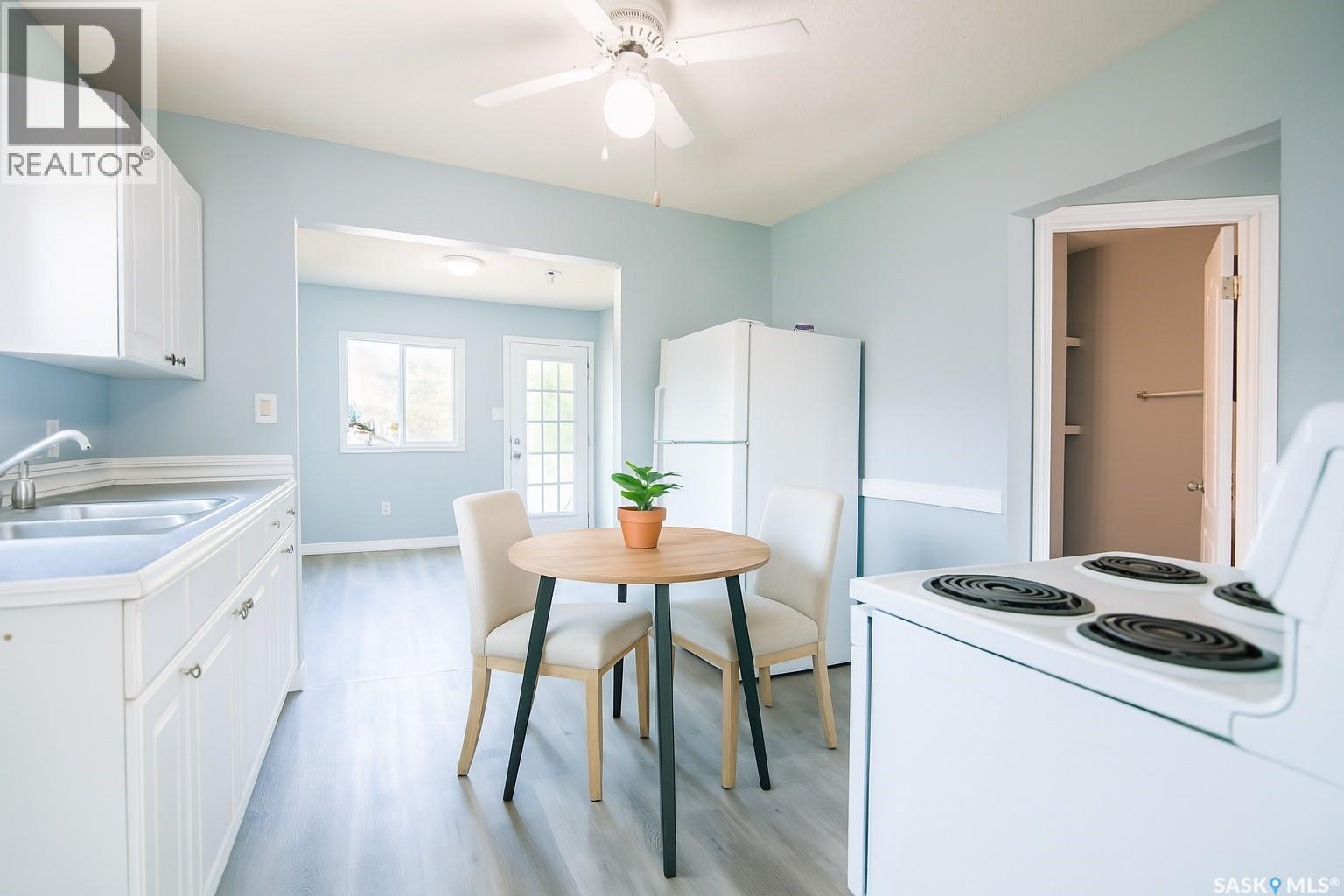 421 Alexandra Street, Regina, Saskatchewan  S4R 4W6 - Photo 5 - SK023592