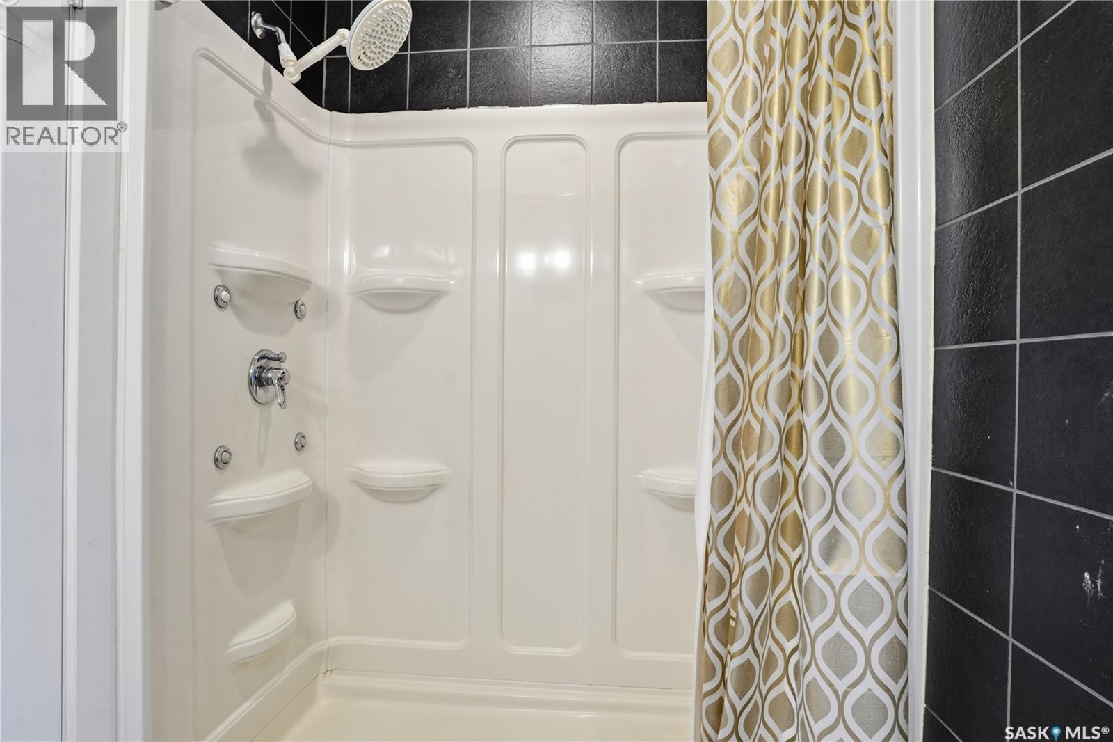 1314 Henleaze Avenue, Moose Jaw, Saskatchewan  S6H 3W2 - Photo 16 - SK022383