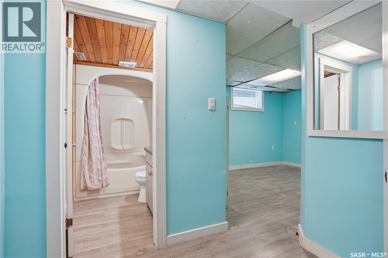 1314 Henleaze Avenue, Moose Jaw, Saskatchewan  S6H 3W2 - Photo 26 - SK022383