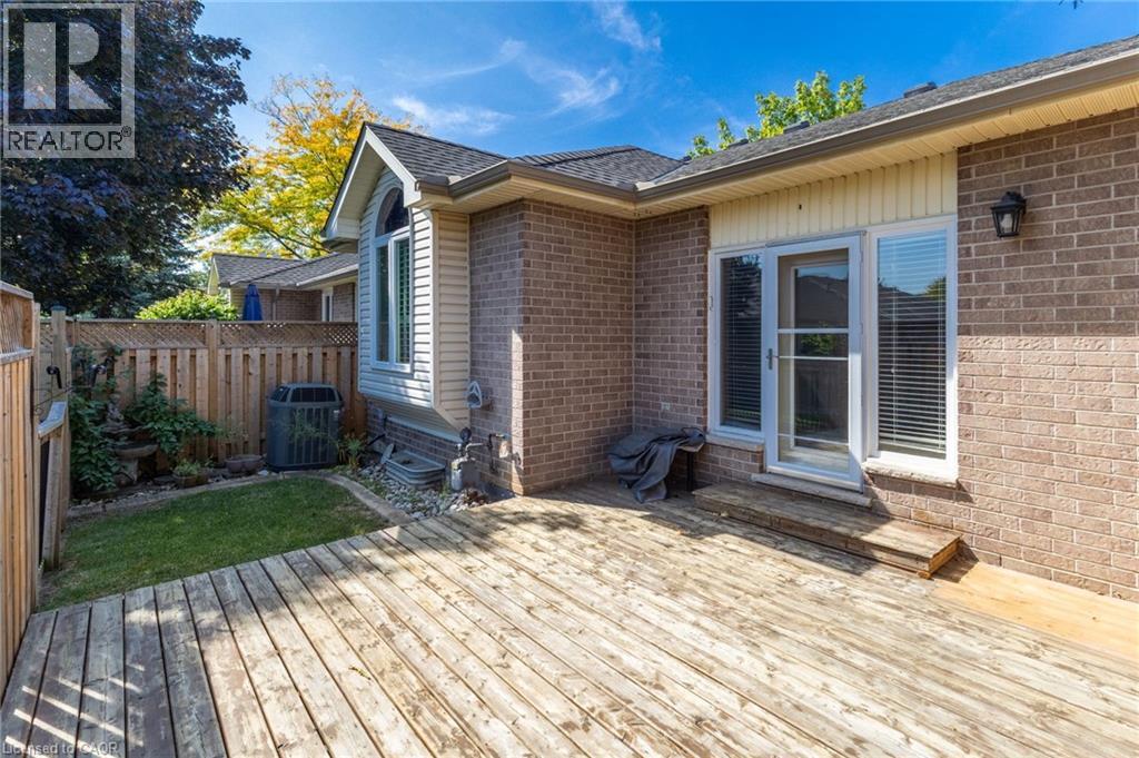 39 Twentyplace Boulevard, Hamilton, Ontario  L0R 1W0 - Photo 34 - 40785996