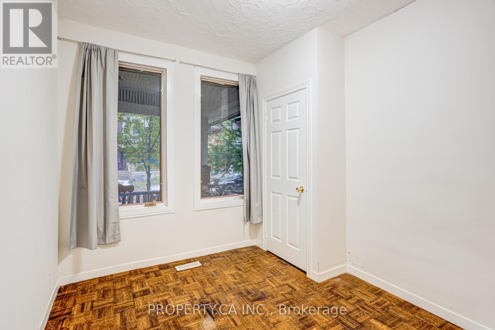 Main - 238 Saint Clarens Avenue, Toronto, Ontario  M6H 3W3 - Photo 15 - C12520606