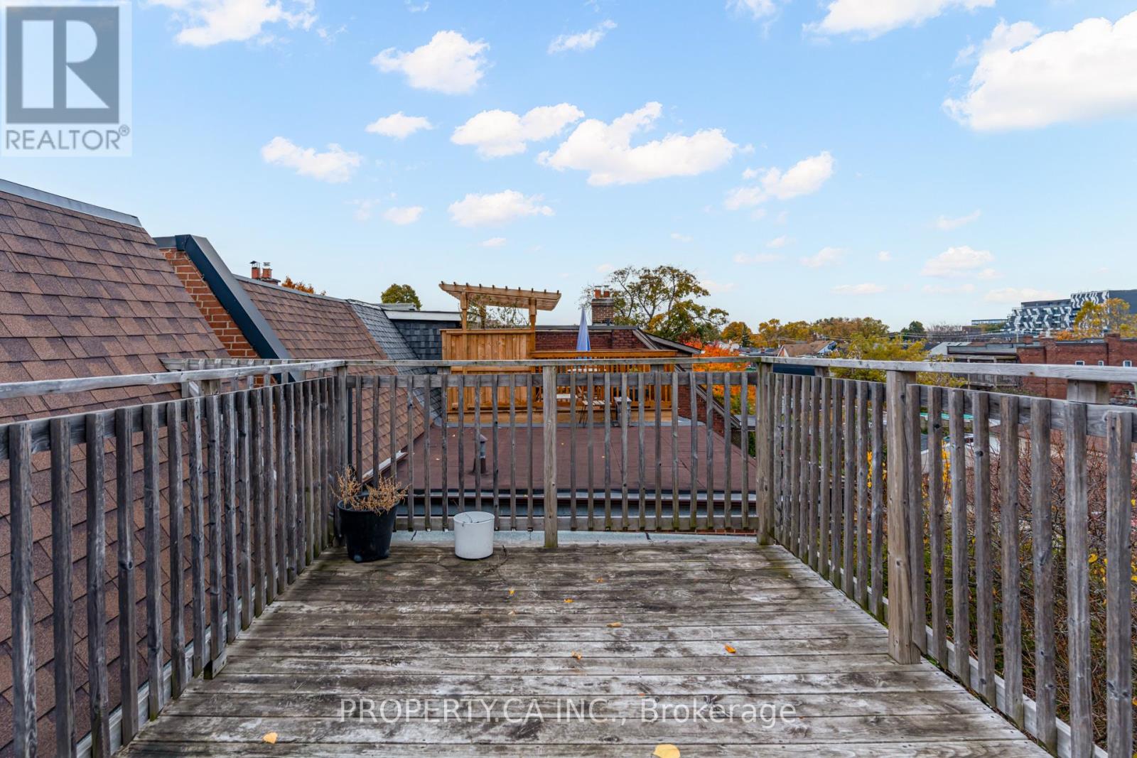 Upper - 356 Saint Clarens Avenue, Toronto, Ontario  M6H 3W3 - Photo 26 - C12520608