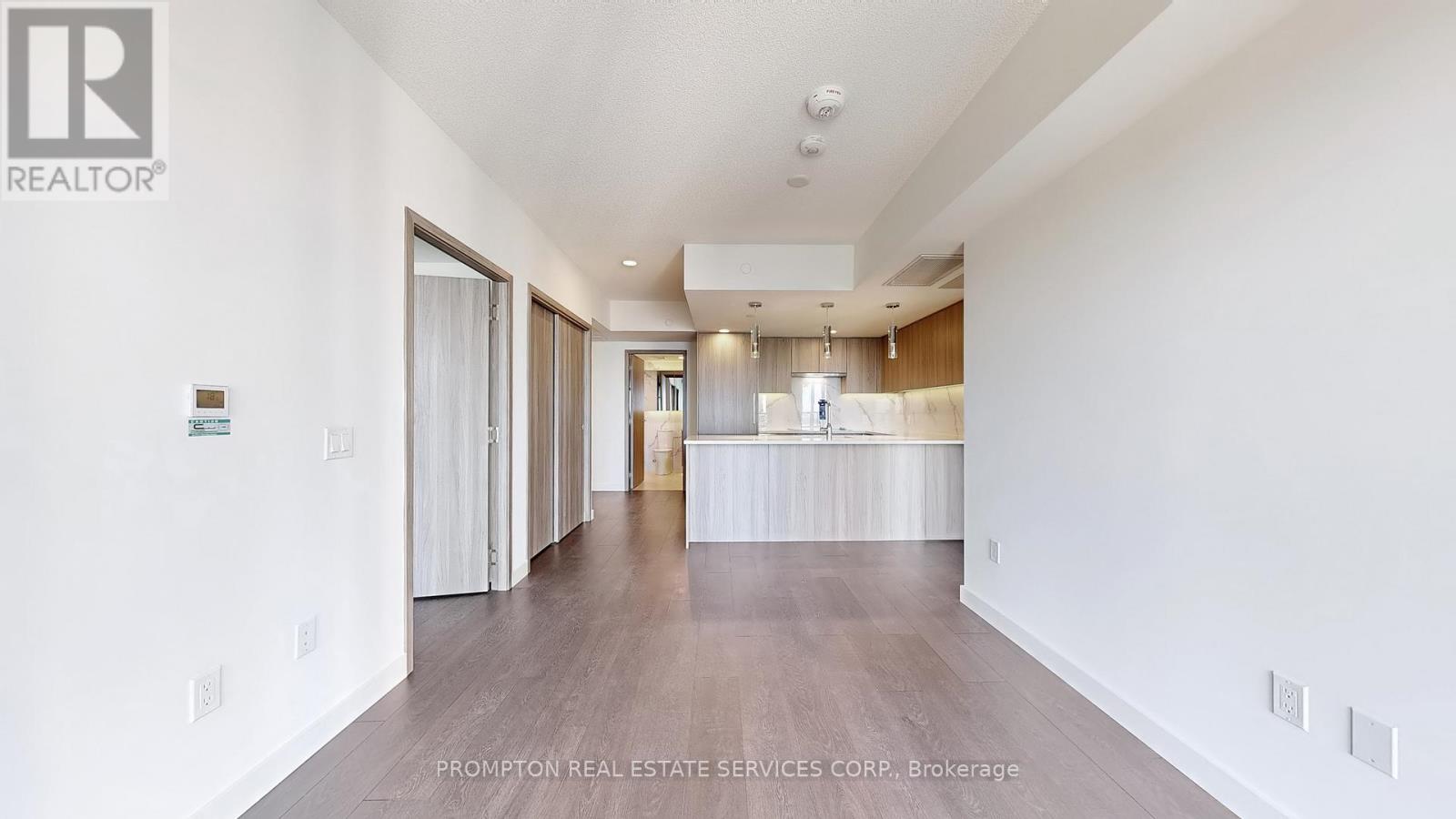 5810 - 3 Concord Cityplace Way, Toronto, Ontario M5V 0X4 - Photo 14 - C12520636