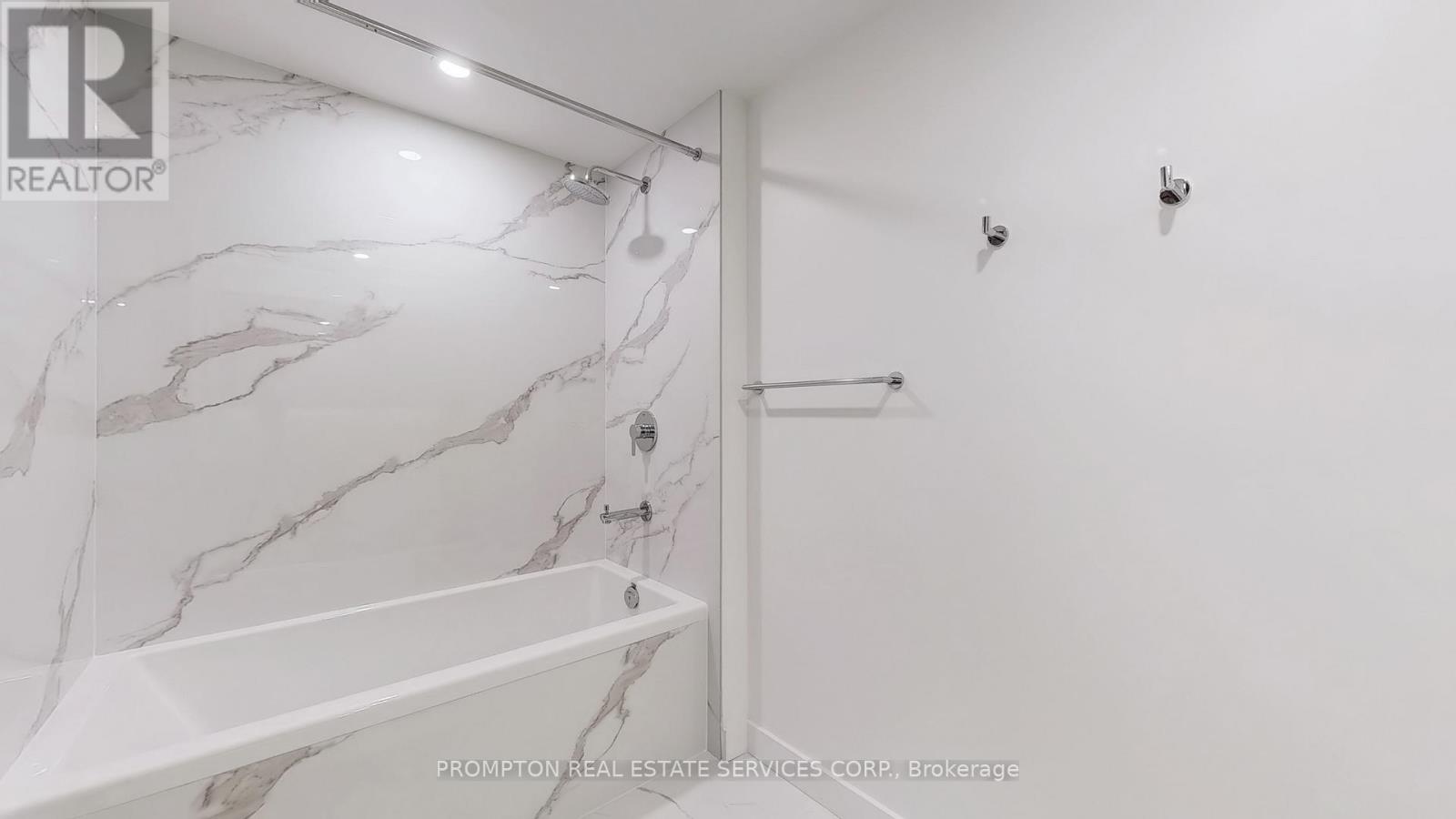 5810 - 3 Concord Cityplace Way, Toronto, Ontario M5V 0X4 - Photo 27 - C12520636