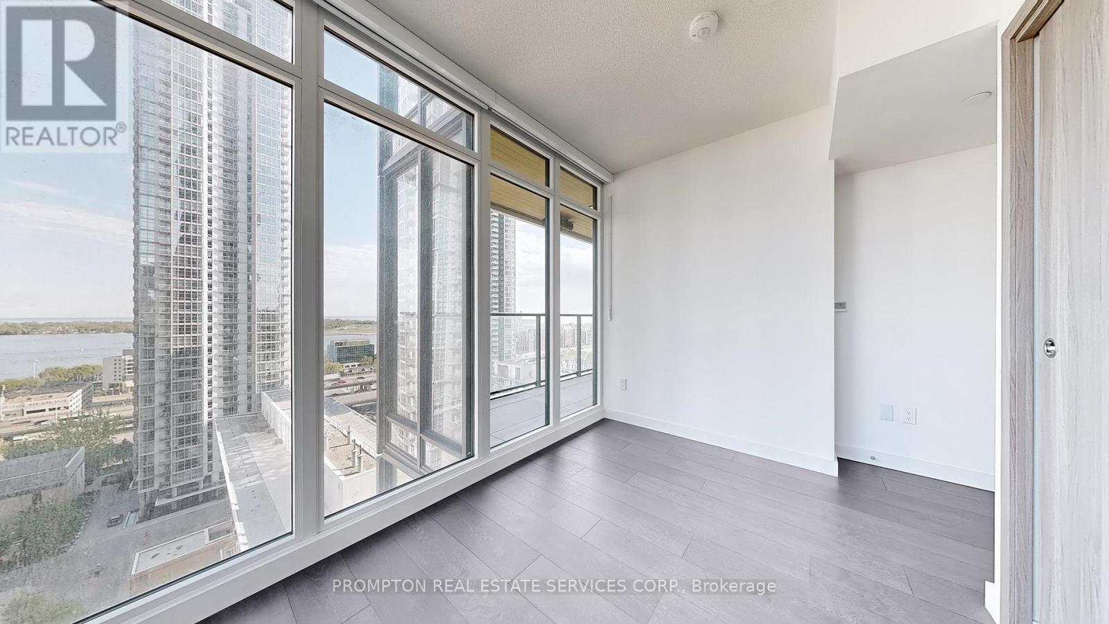 5810 - 3 Concord Cityplace Way, Toronto, Ontario M5V 0X4 - Photo 39 - C12520636