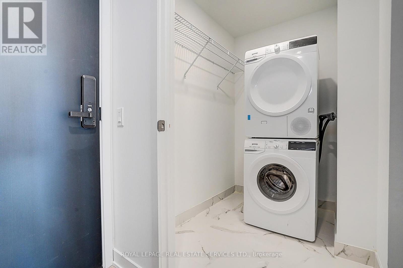 3508 - 88 Queen Street E, Toronto, Ontario  M5C 0B6 - Photo 13 - C12520666