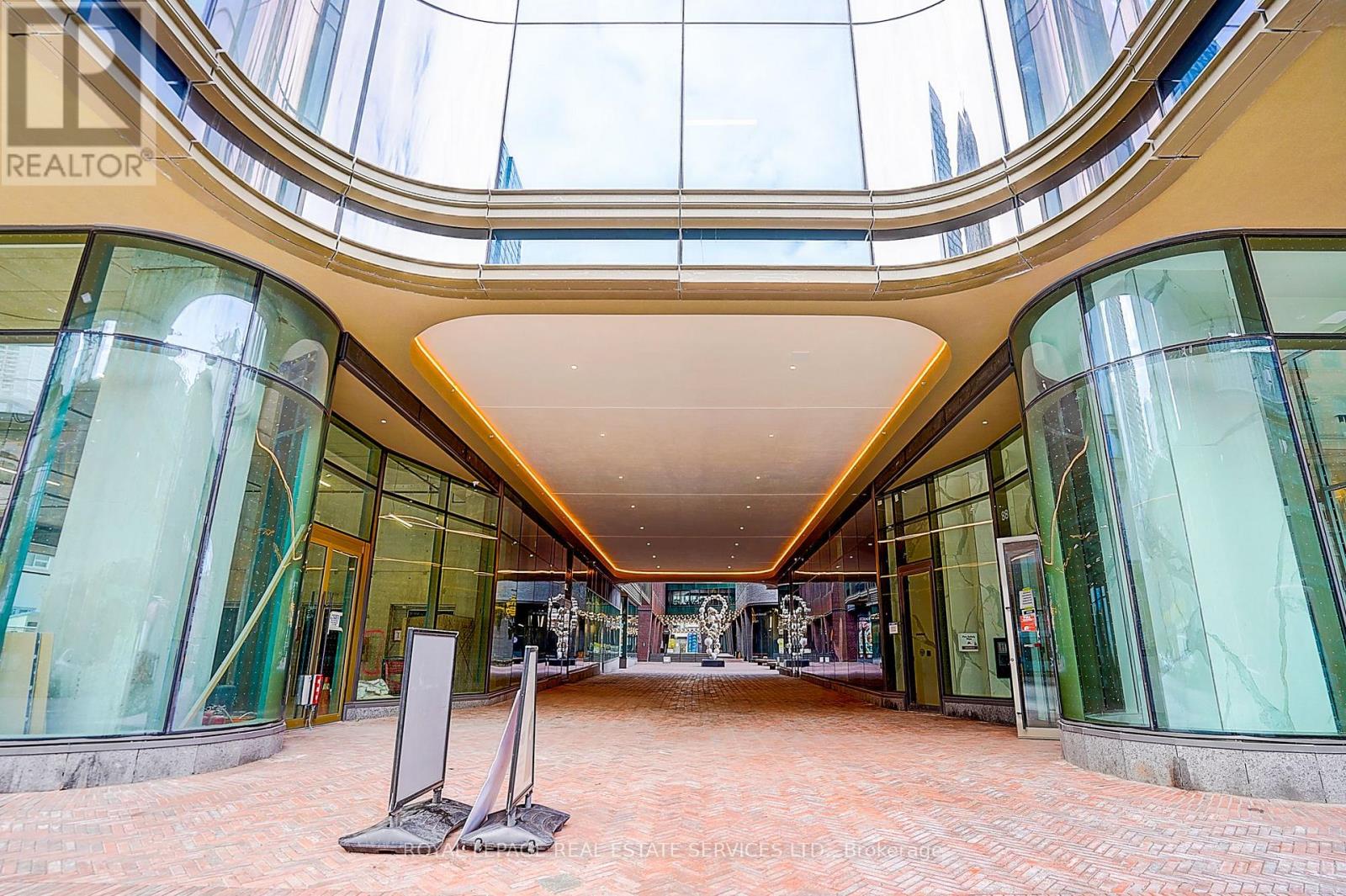 3508 - 88 Queen Street E, Toronto, Ontario  M5C 0B6 - Photo 9 - C12520666